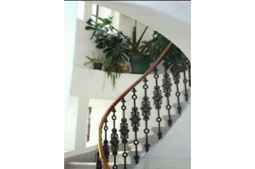 Hrvatska Privát Osijek, Eksterijer